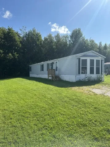 6 Bearberry Road Franklin ME 04634