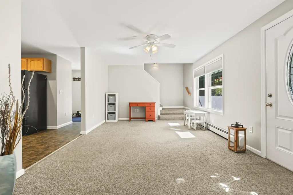 319 King Hill Road Naples ME 04055