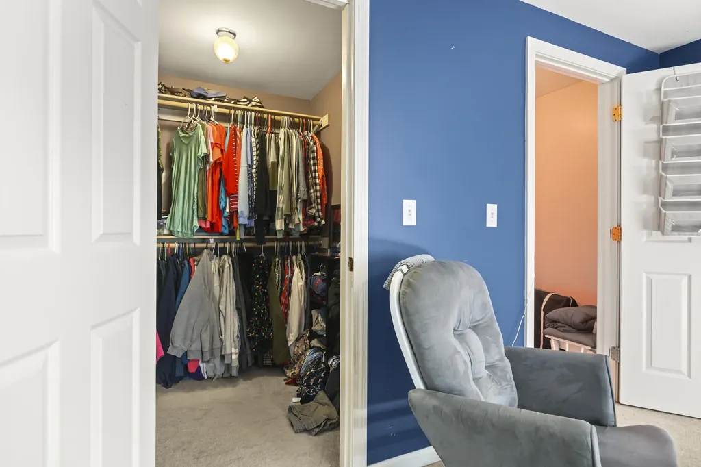 319 King Hill Road Naples ME 04055