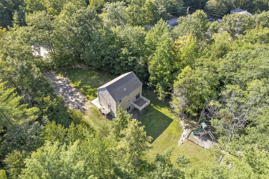 319 King Hill Road Naples ME 04055