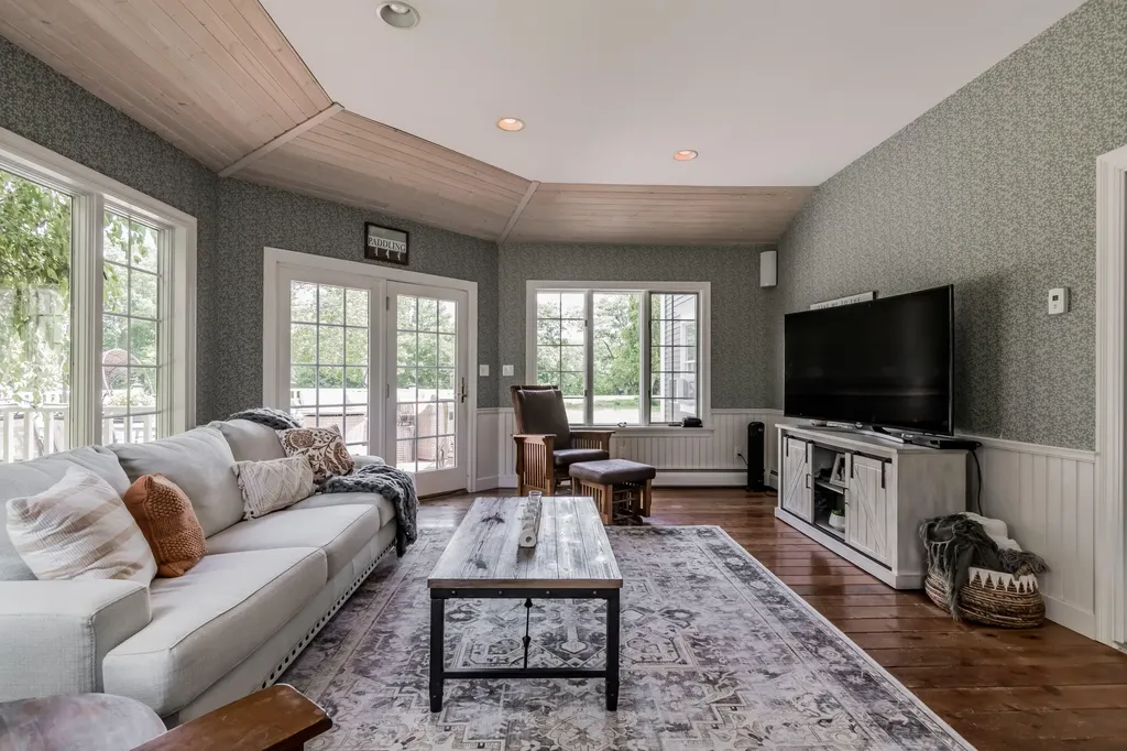 3 Garden Drive Biddeford ME 04005