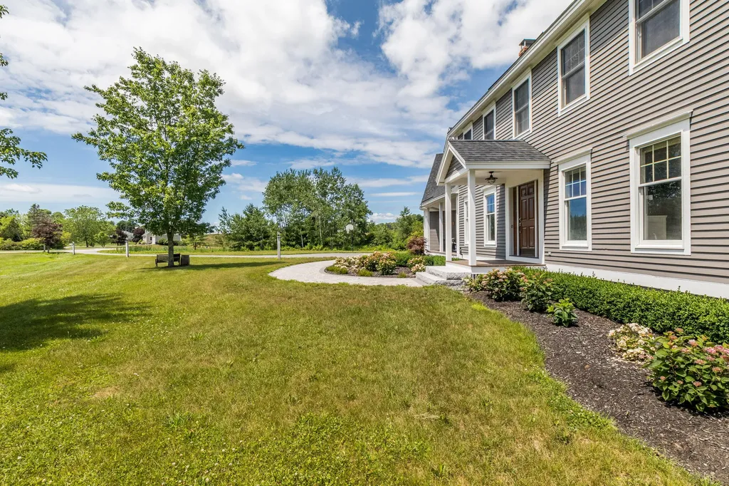 3 Garden Drive Biddeford ME 04005