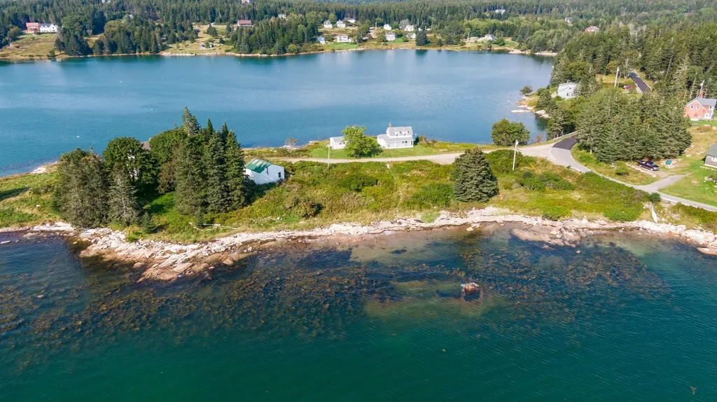 9 Store Point Road Swans Island ME 04685