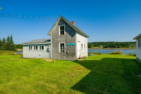 9 Store Point Road Swans Island ME 04685