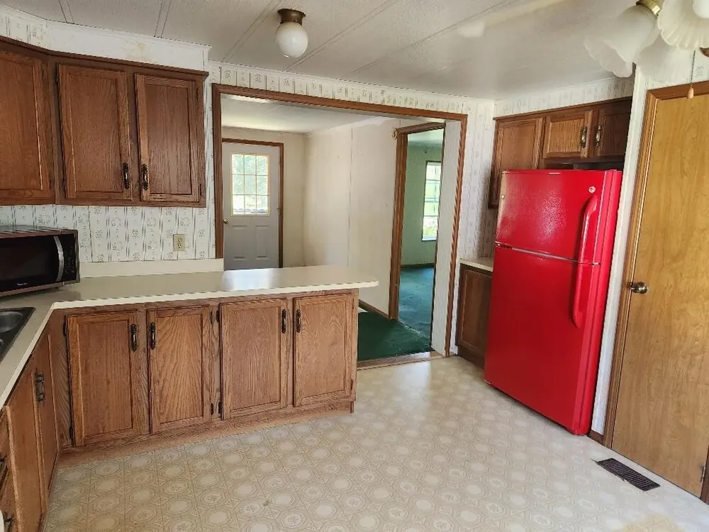 157 Wing Road Levant ME 04456