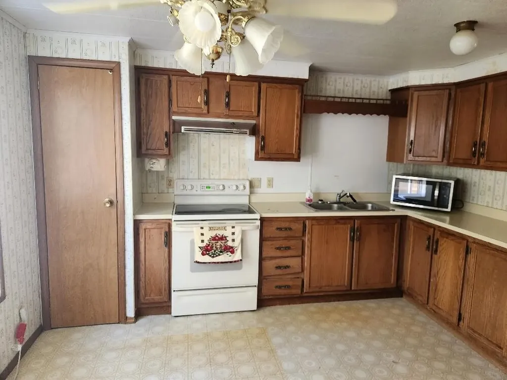 157 Wing Road Levant ME 04456