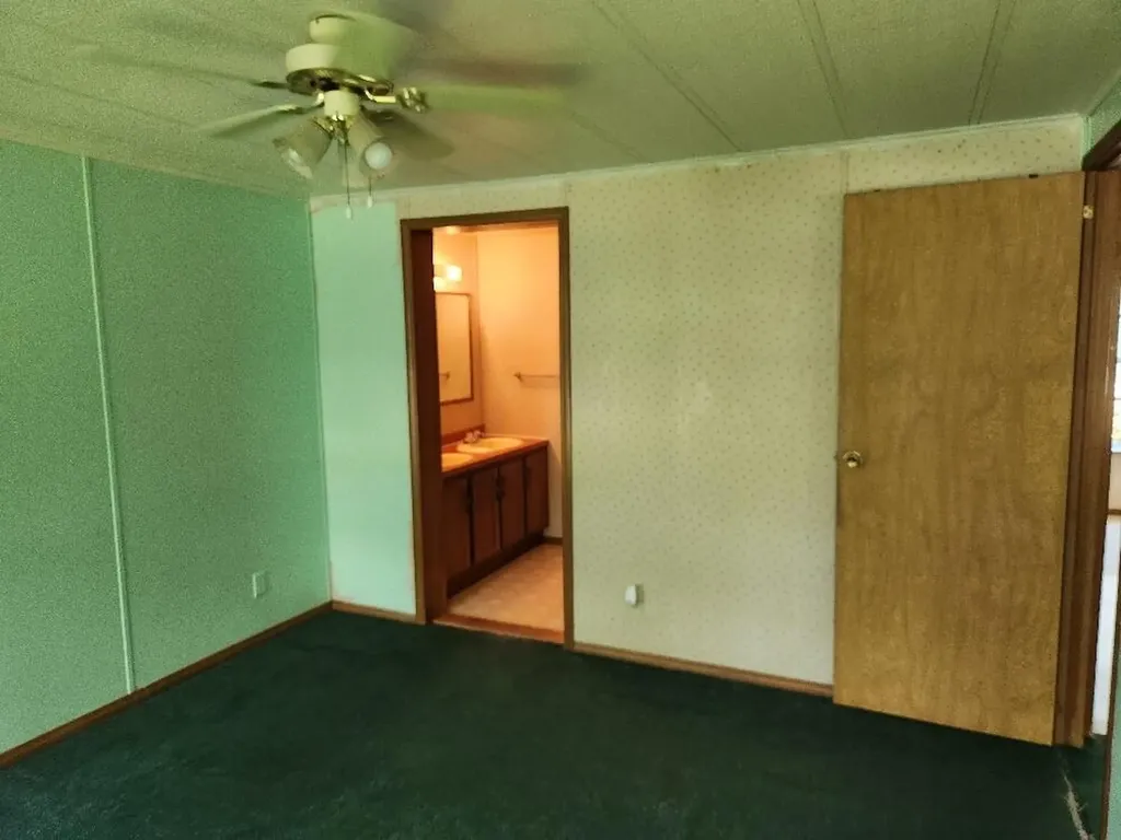 157 Wing Road Levant ME 04456