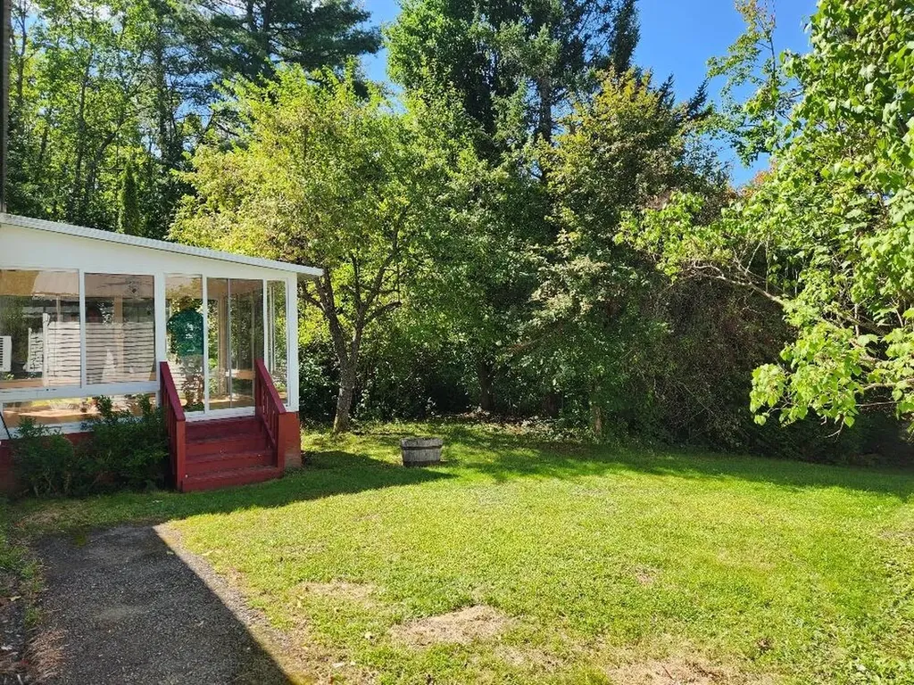 157 Wing Road Levant ME 04456