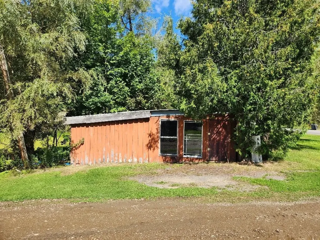 157 Wing Road Levant ME 04456