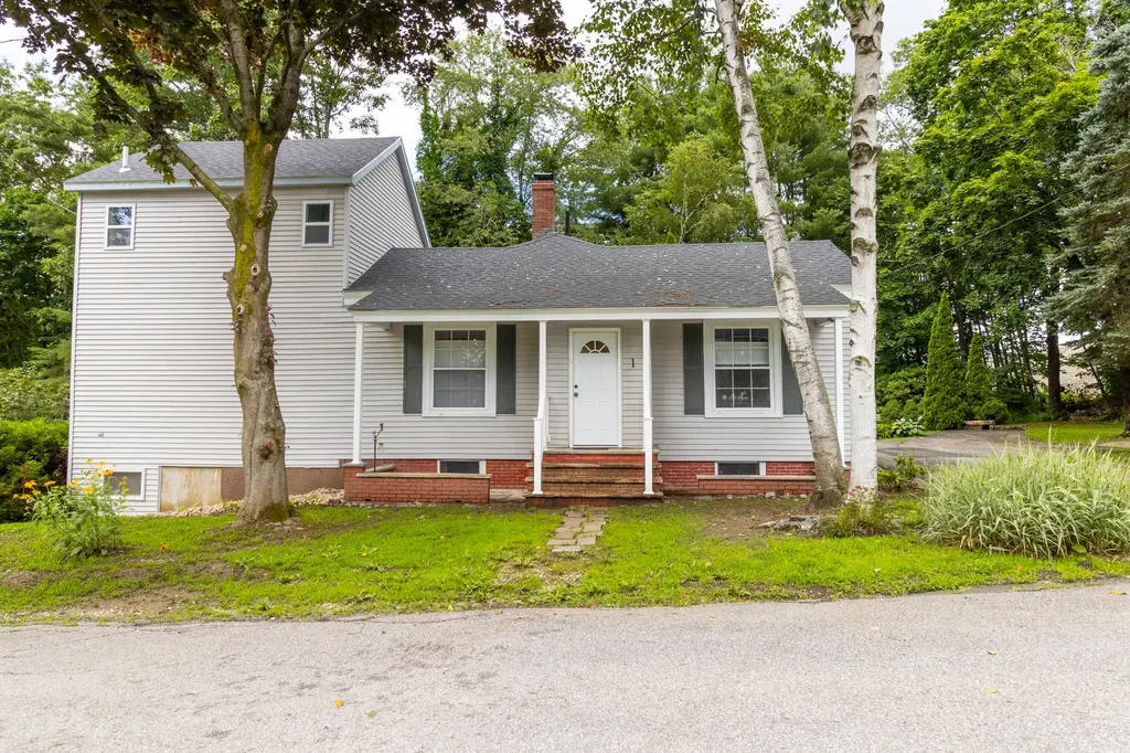 1 Dell Court Auburn ME 04210