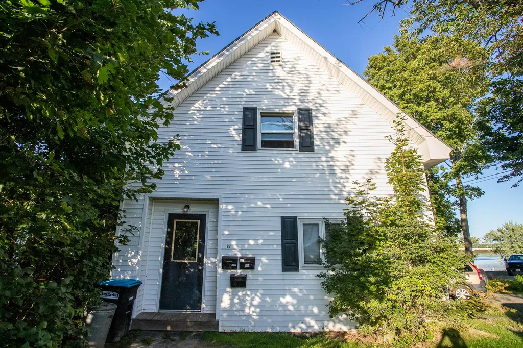 82 Fourth Street Old Town ME 04468