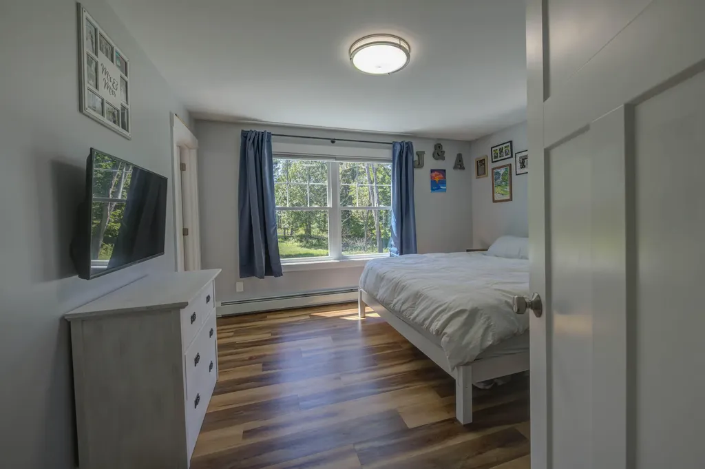 209 Royal Road Pownal ME 04069