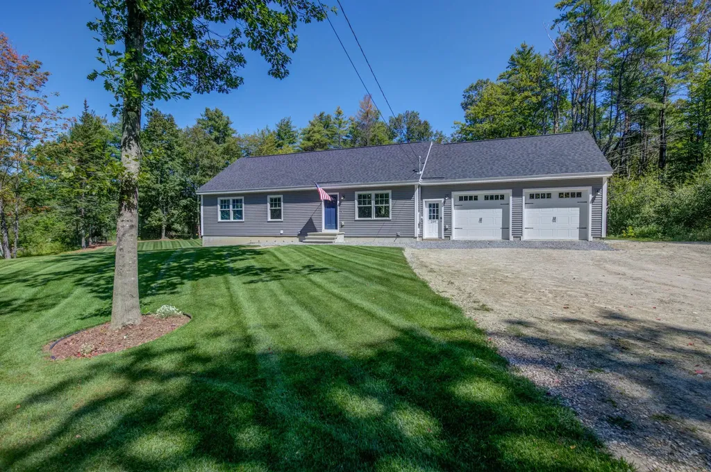 209 Royal Road Pownal ME 04069