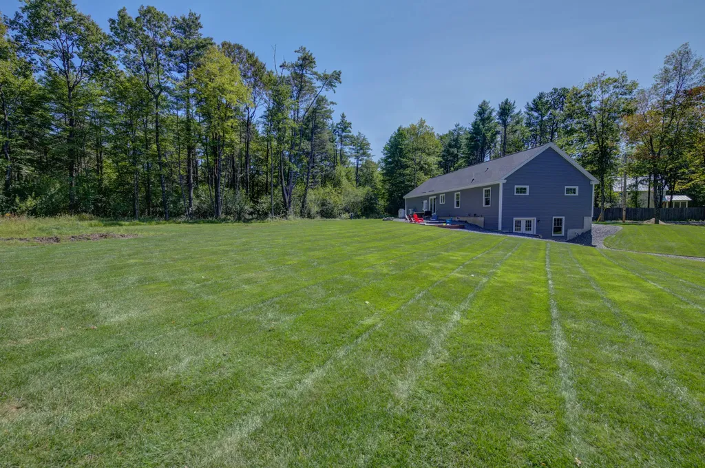209 Royal Road Pownal ME 04069