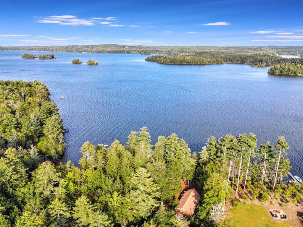 120 Clement Lane Winthrop ME 04364