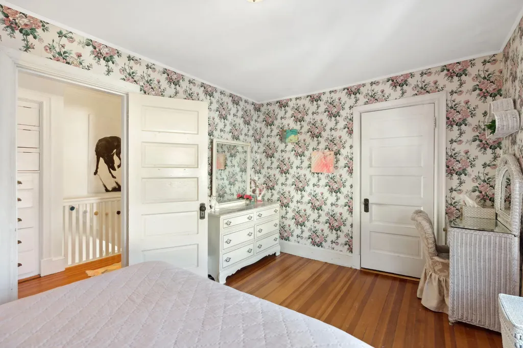 18 Edgewood Road South Portland ME 04106