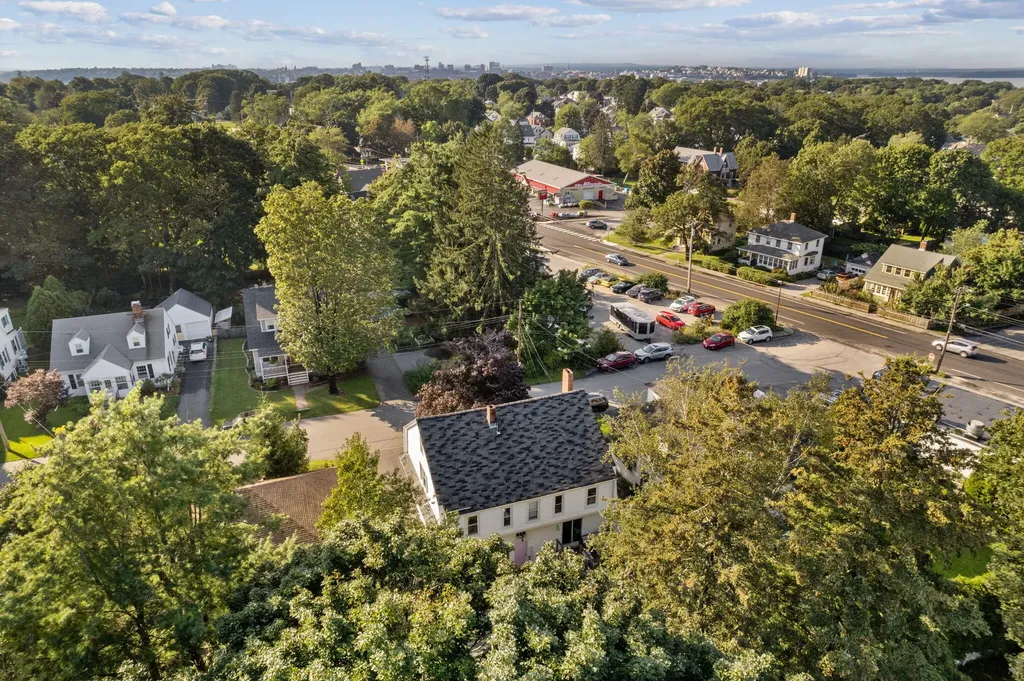 18 Edgewood Road South Portland ME 04106