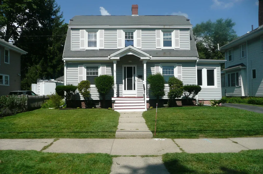 203 Falmouth Street Portland ME 04102