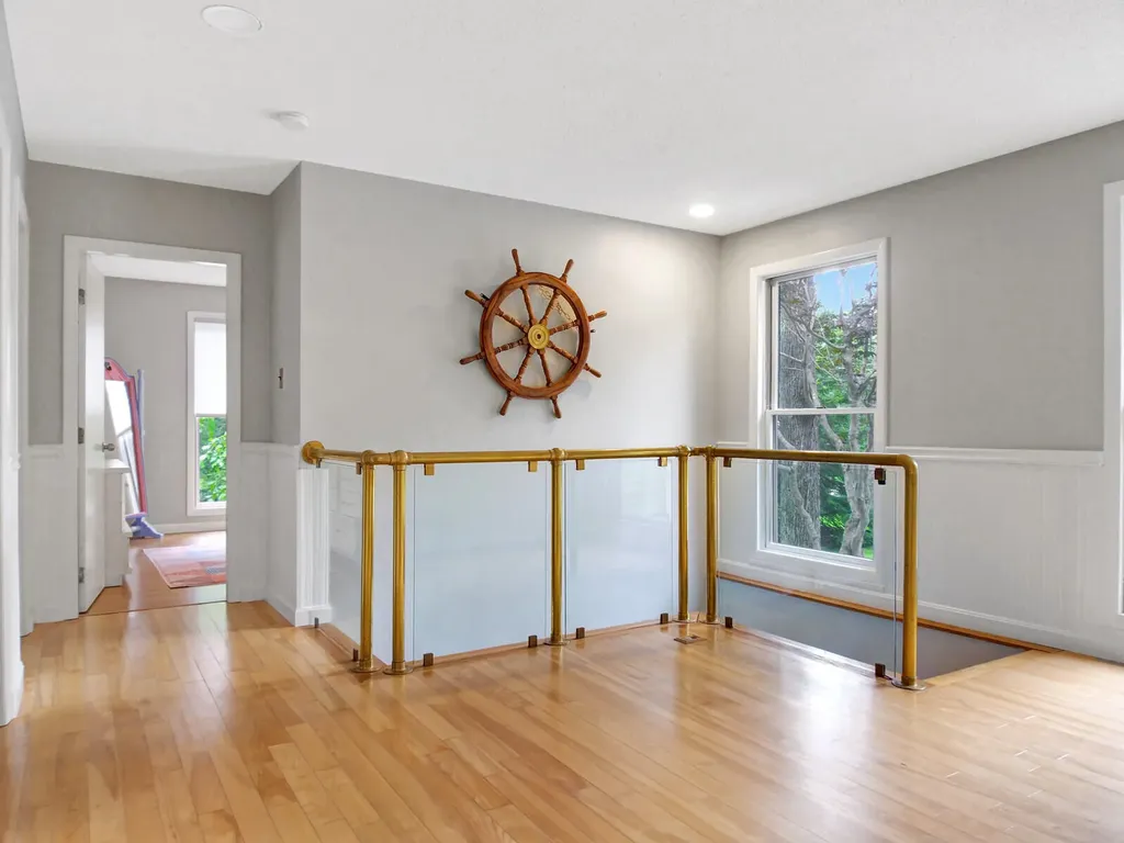 15 Meredith Drive Brunswick ME 04011