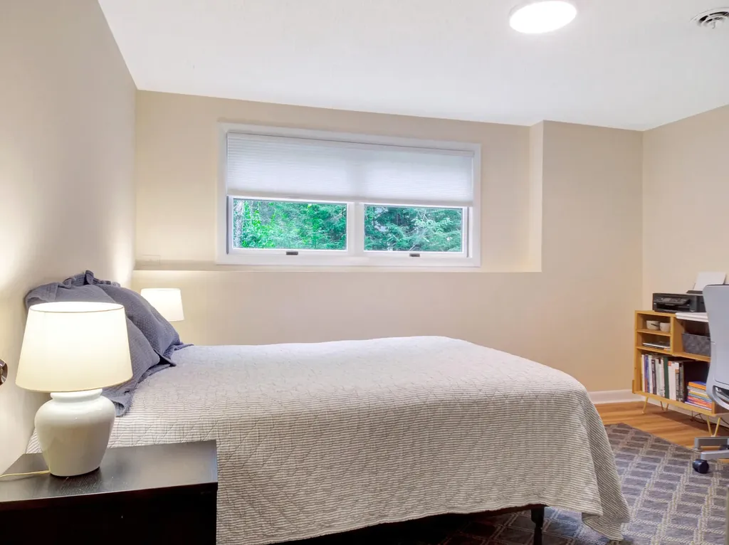 15 Meredith Drive Brunswick ME 04011