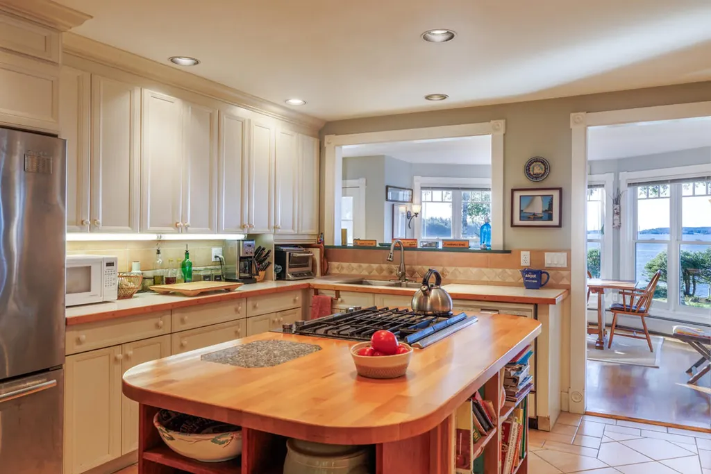 226 Reach Road Deer Isle ME 04627