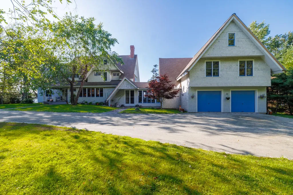 226 Reach Road Deer Isle ME 04627