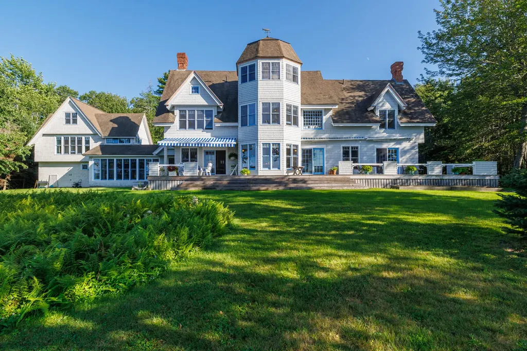 226 Reach Road Deer Isle ME 04627