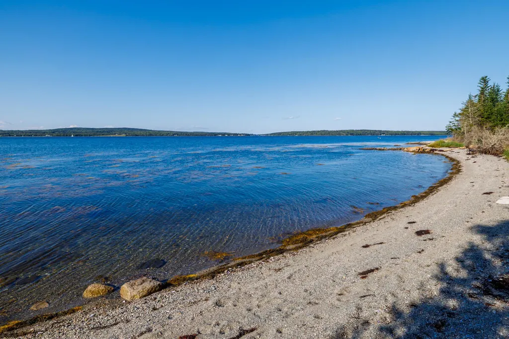 226 Reach Road Deer Isle ME 04627