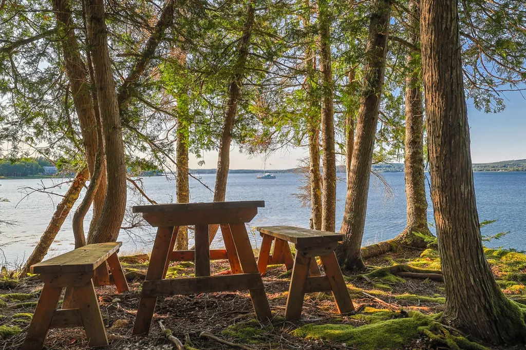 226 Reach Road Deer Isle ME 04627