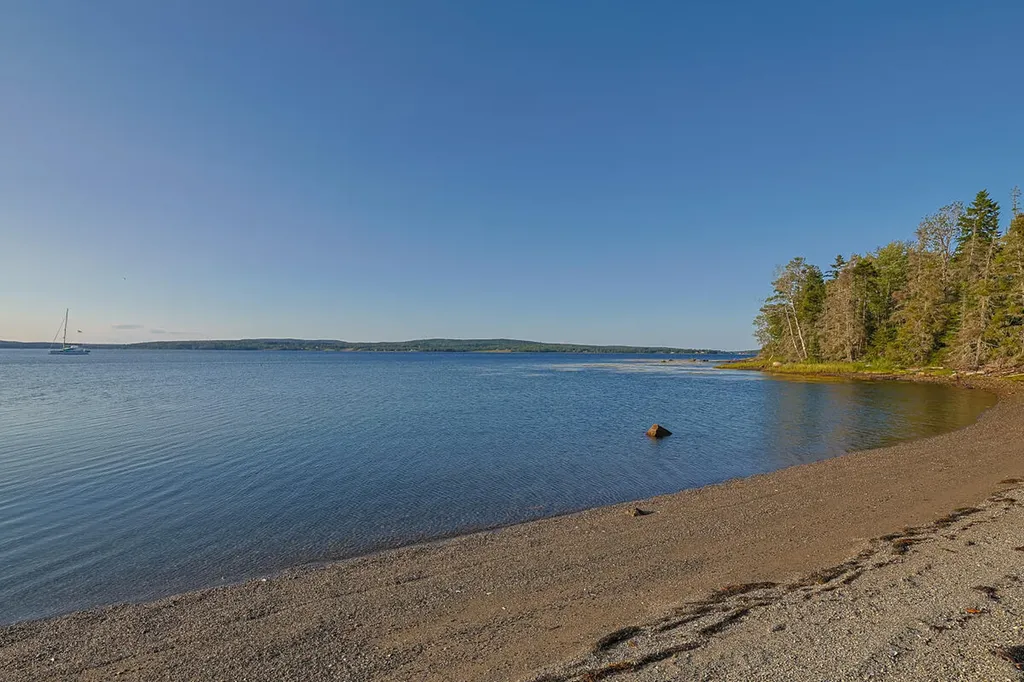 226 Reach Road Deer Isle ME 04627