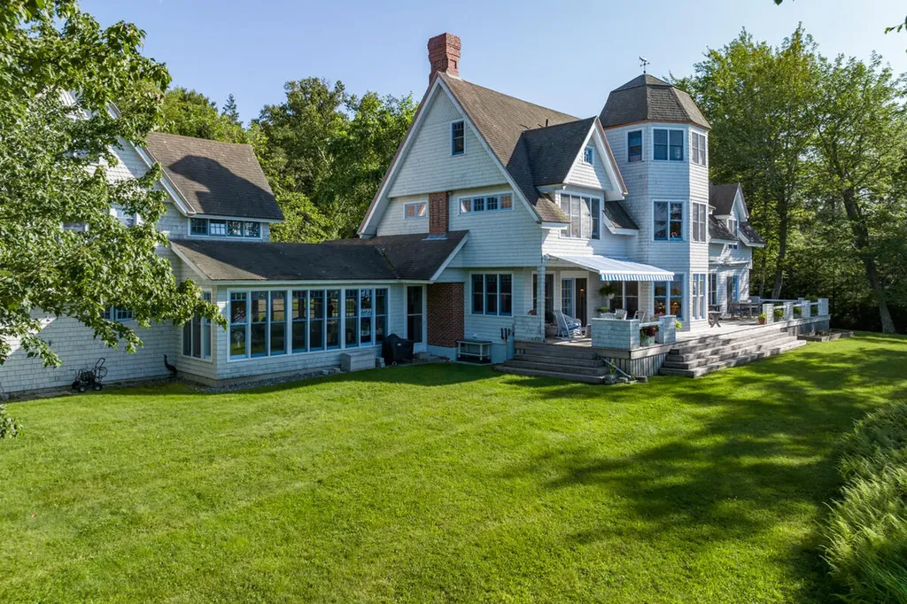 226 Reach Road Deer Isle ME 04627