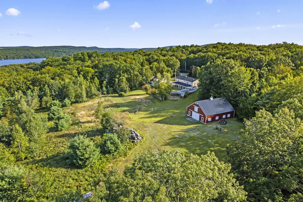 23 Rocky Road Otisfield ME 04270