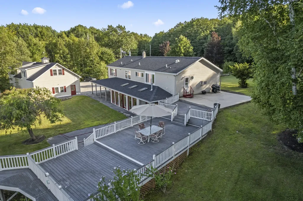 23 Rocky Road Otisfield ME 04270
