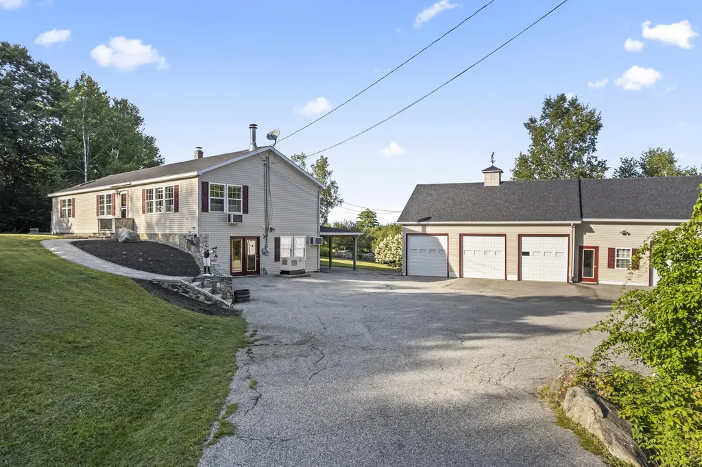 23 Rocky Road Otisfield ME 04270