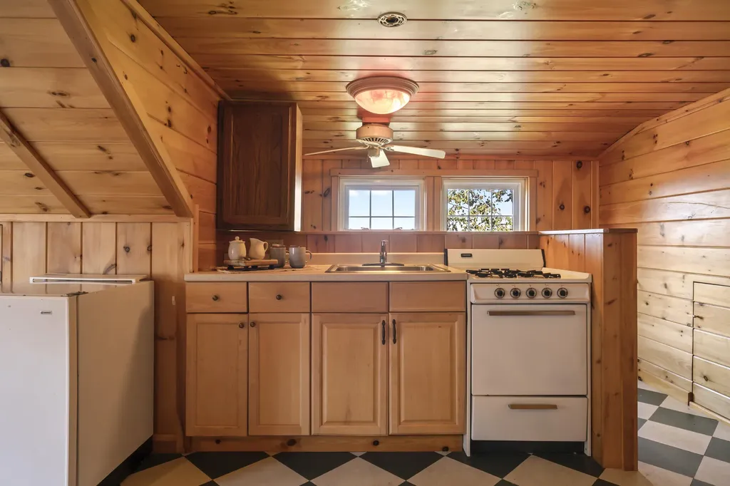 23 Rocky Road Otisfield ME 04270
