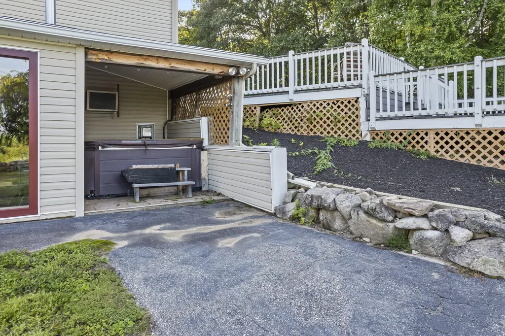 23 Rocky Road Otisfield ME 04270