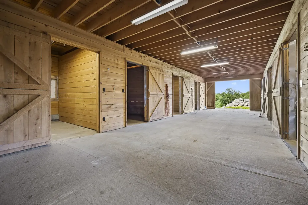 23 Rocky Road Otisfield ME 04270