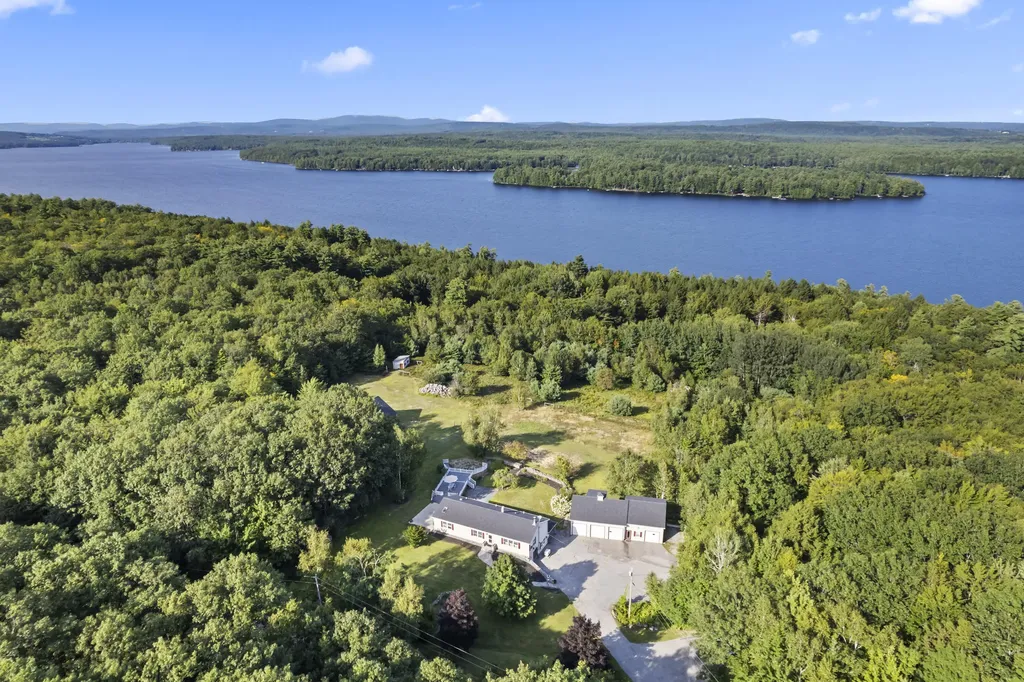 23 Rocky Road Otisfield ME 04270