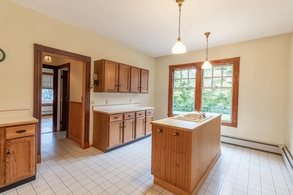 6 Greenwood Street Waterville ME 04901