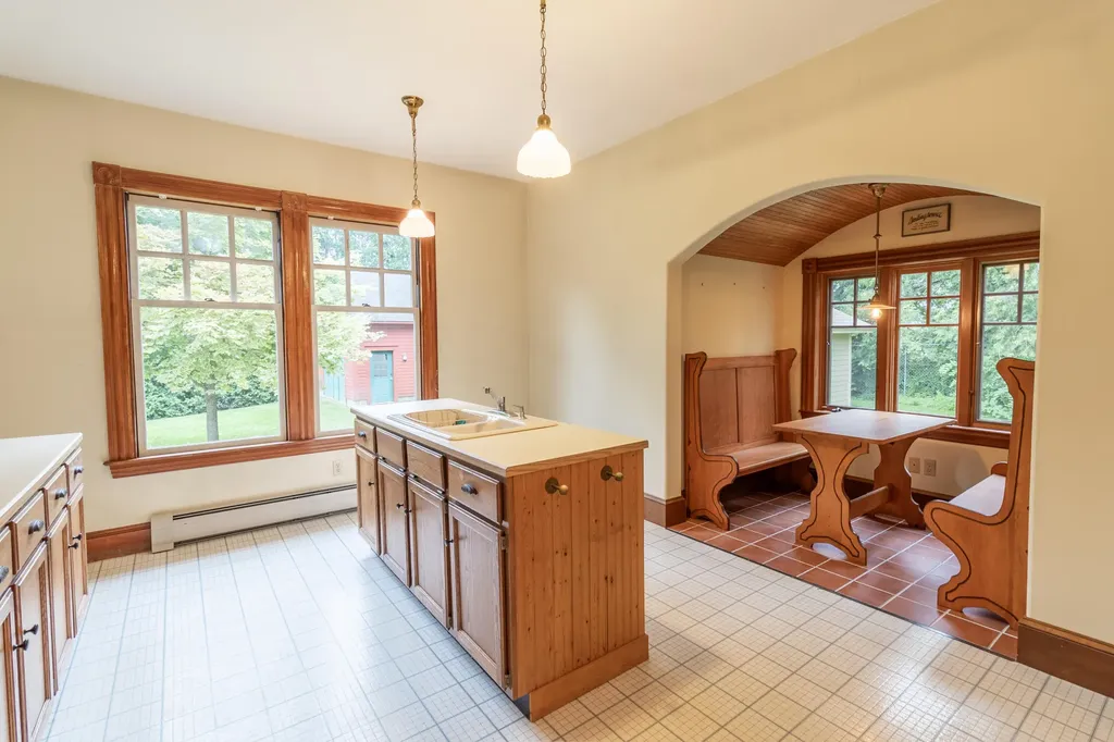 6 Greenwood Street Waterville ME 04901