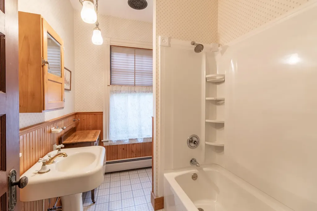 6 Greenwood Street Waterville ME 04901