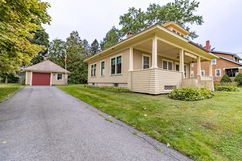 6 Greenwood Street Waterville ME 04901