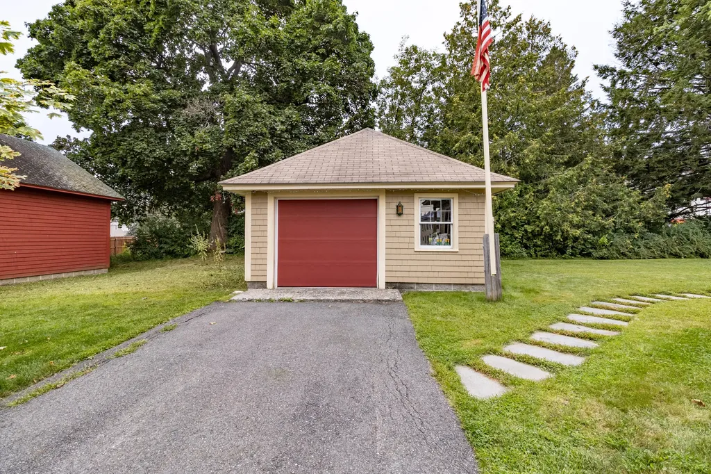 6 Greenwood Street Waterville ME 04901