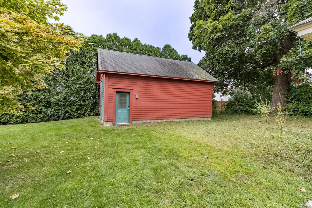 6 Greenwood Street Waterville ME 04901