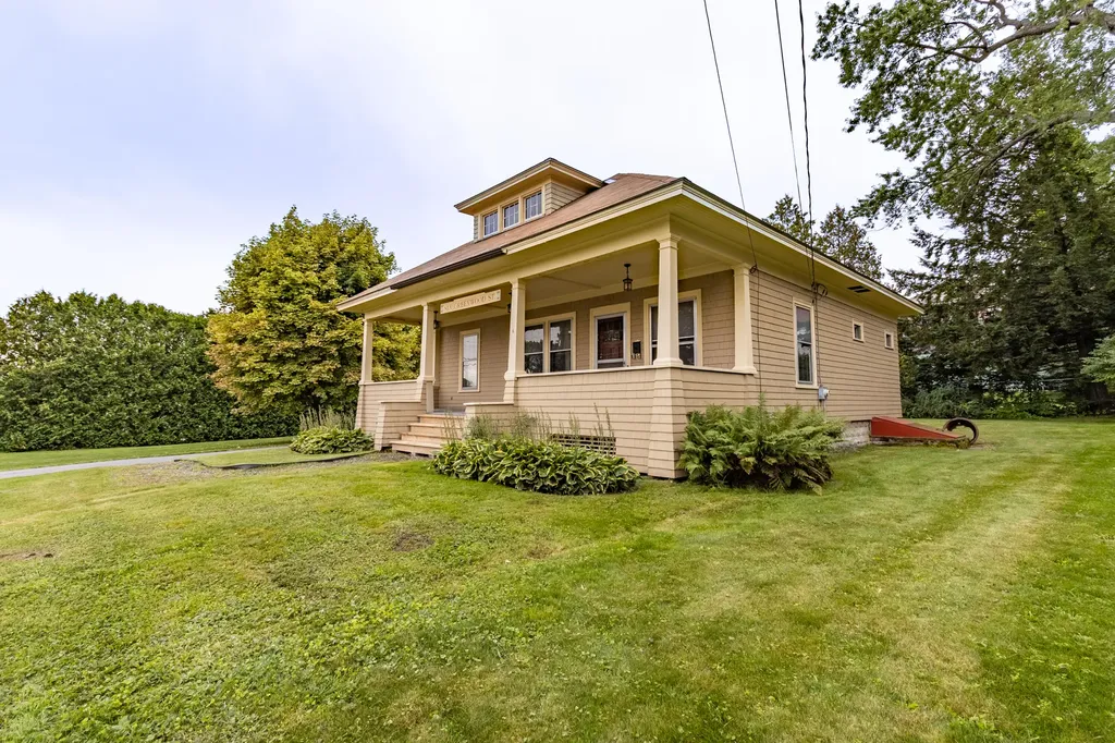 6 Greenwood Street Waterville ME 04901