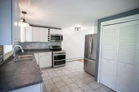 17 Falvey Street Bangor ME 04401