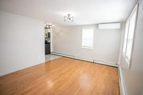 17 Falvey Street Bangor ME 04401
