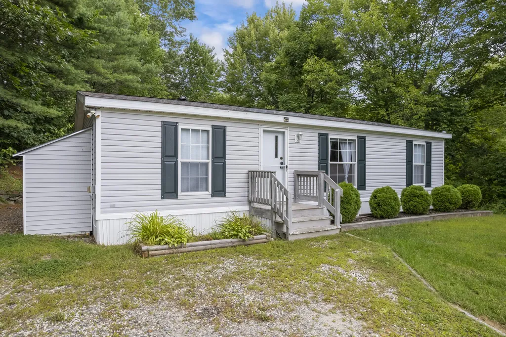 84 Brown Avenue Casco ME 04015