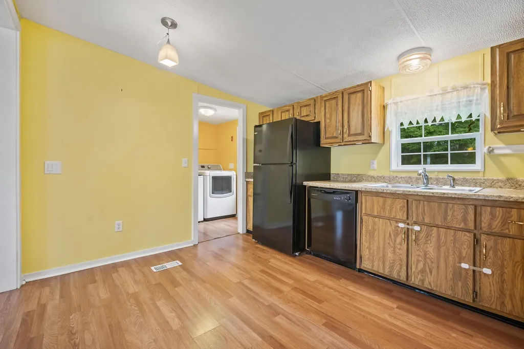 84 Brown Avenue Casco ME 04015