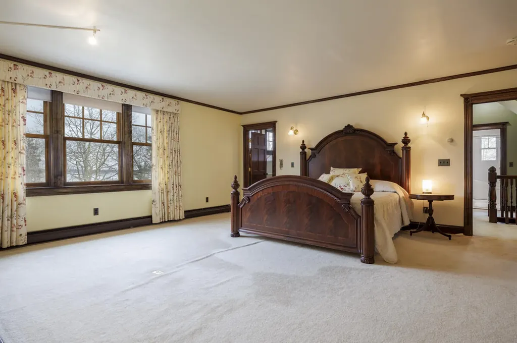 48 Oak Point Road Deer Isle ME 04627